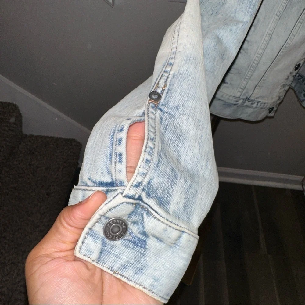 NWT Express Light Wash Jean Jacket